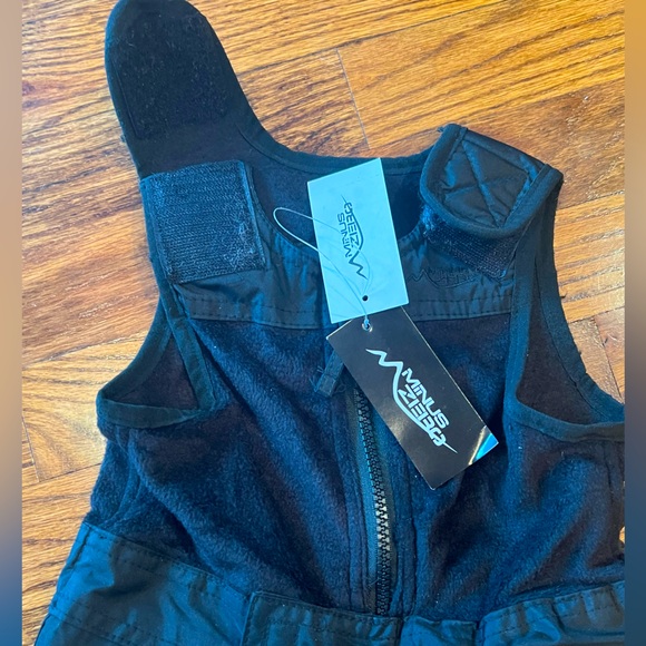 New with Tags Infant SnowSuit, Minus Zero, Size 18 months, Black - Picture 3 of 5